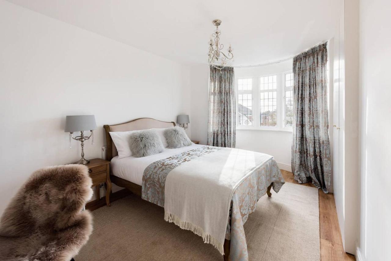 The Bluebird - One Bedroom Apartment In Watford Watford  Dış mekan fotoğraf