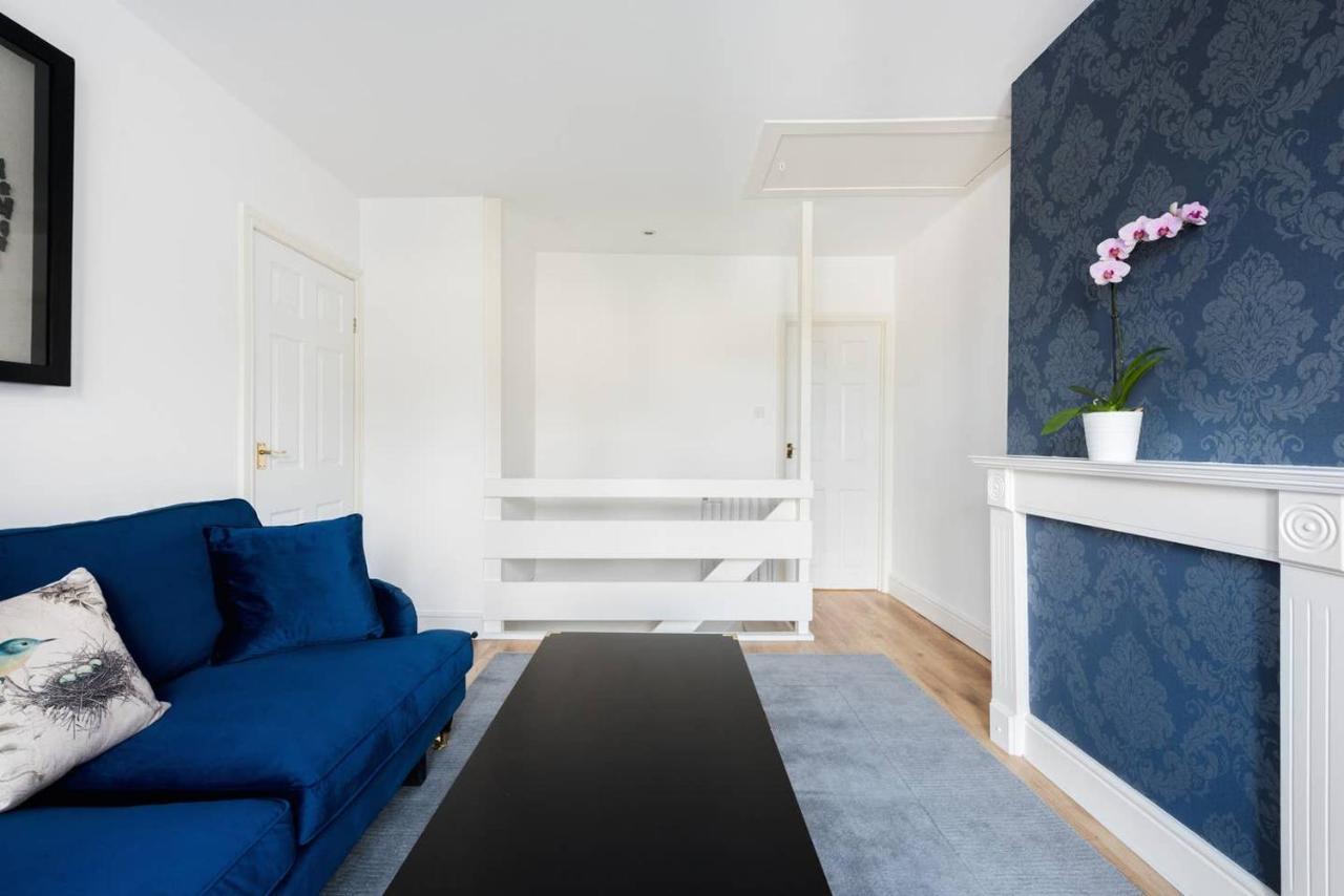 The Bluebird - One Bedroom Apartment In Watford Watford  Dış mekan fotoğraf